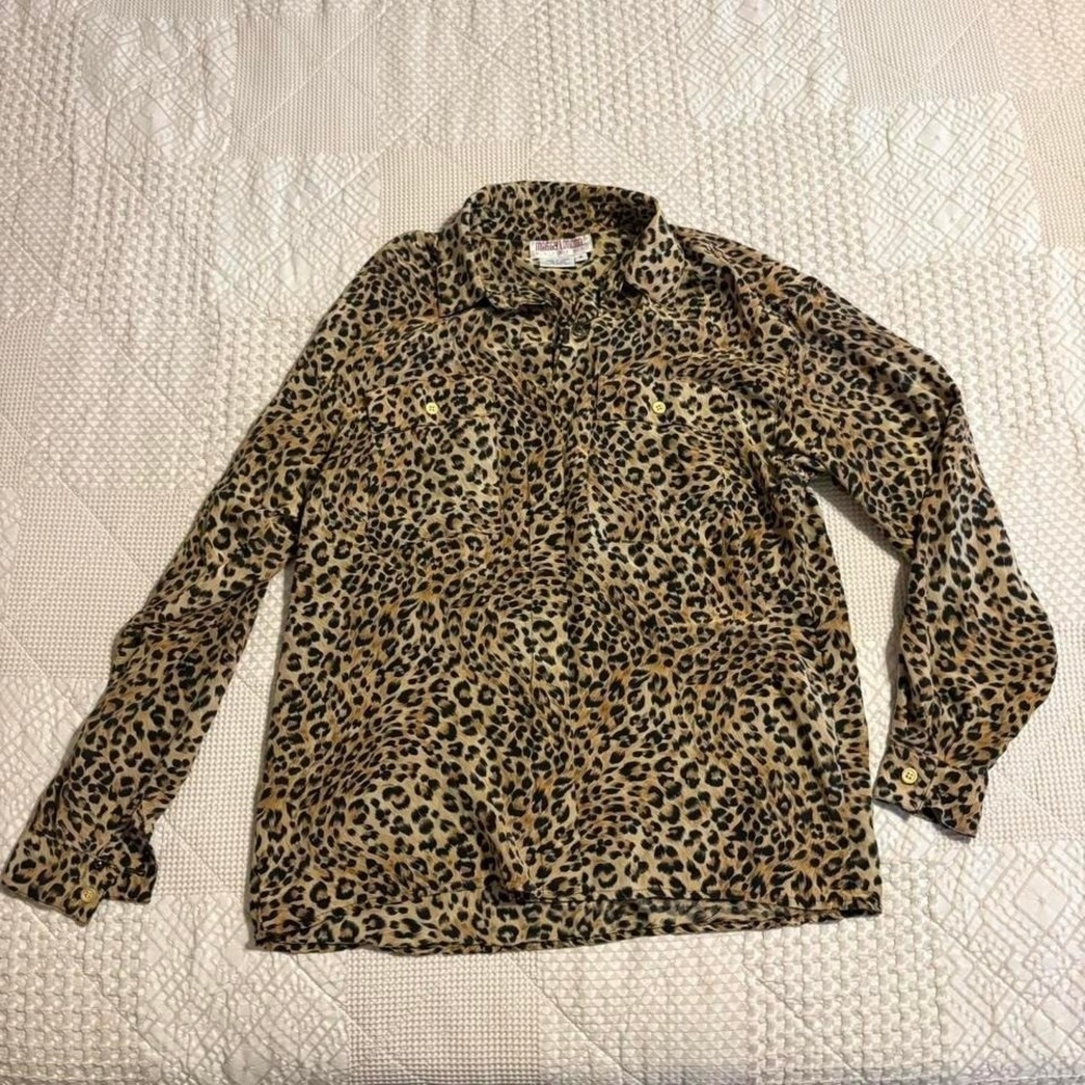 VTG 100% Silk Cheetah Button Up Blouse, Sz 8